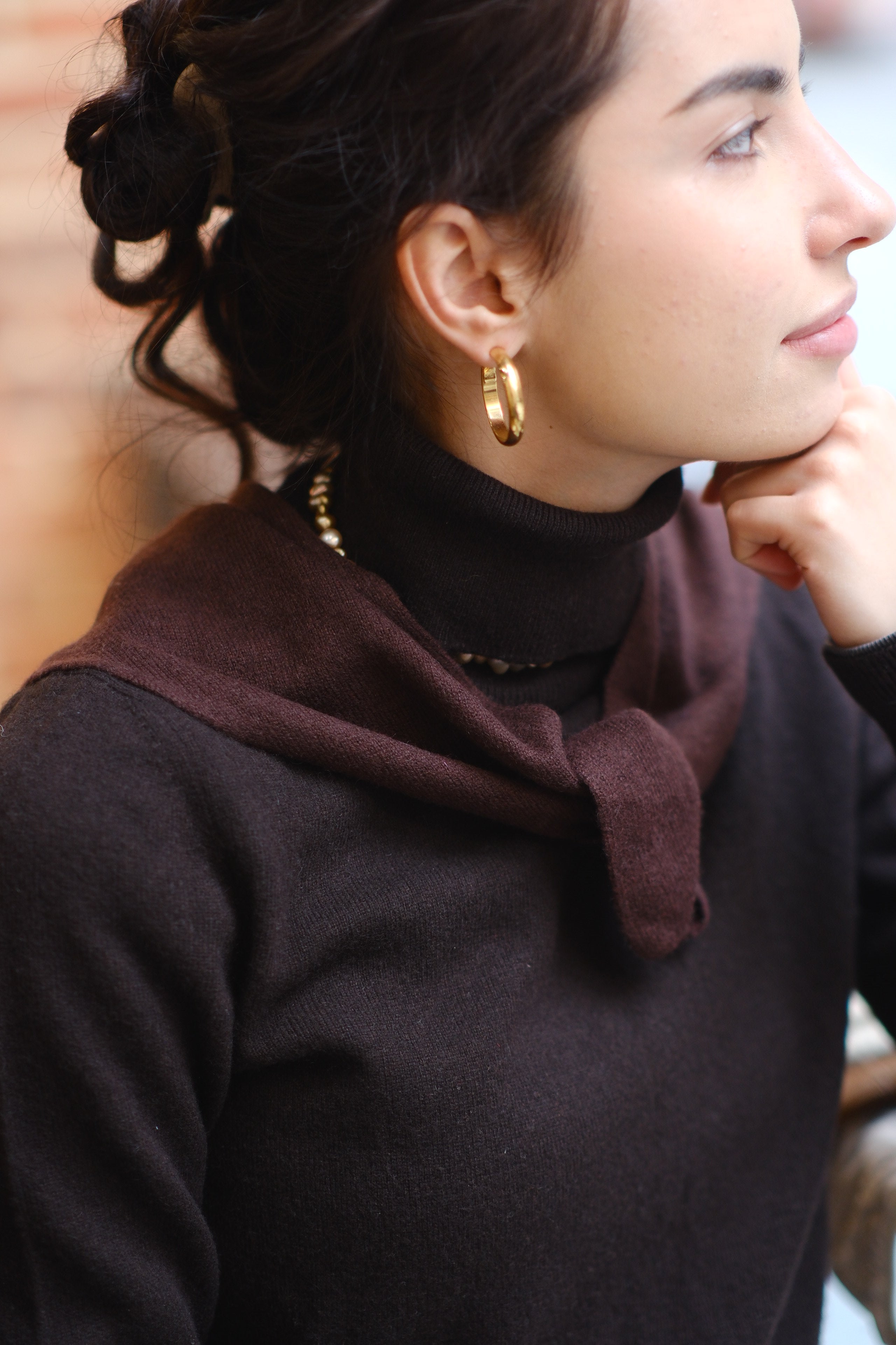 100% Cashmere Triangle Scarf – Women’s Luxury Neck Scarf
