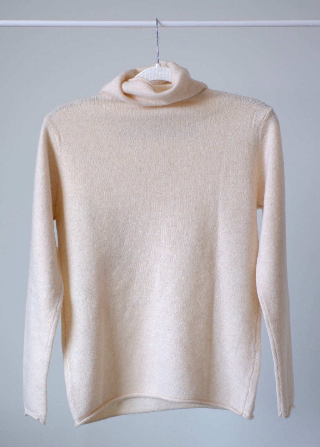 Classic Cashmere Turtleneck